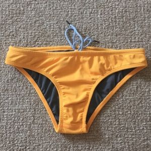 mango jolyn andy bottoms